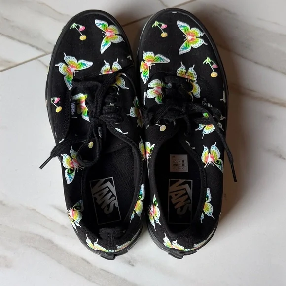LIMITED EDITION Vans classic Black Canvas Sneakers platform Butterfly Print - Picture 8 of 15